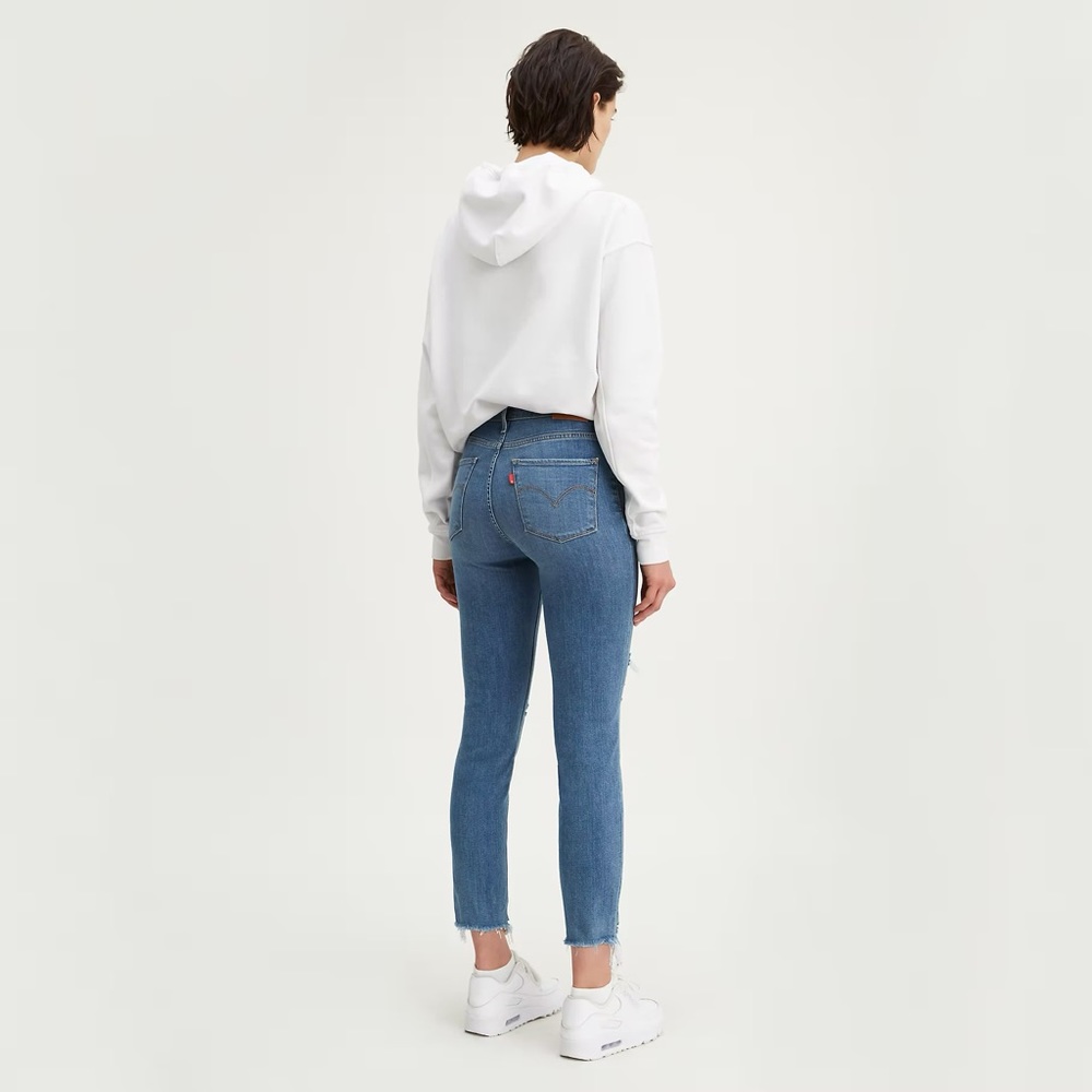 🔥🔥🔥 NWT Levi’s 724 HIGH RISE STRAIGHT CROP JEANS - Picture 6 of 12